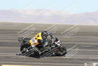 media/May-10-2025-Race Pace (Sat) [[db32fef2da]]/Vested/3-Bowl Set 1 (9am)/